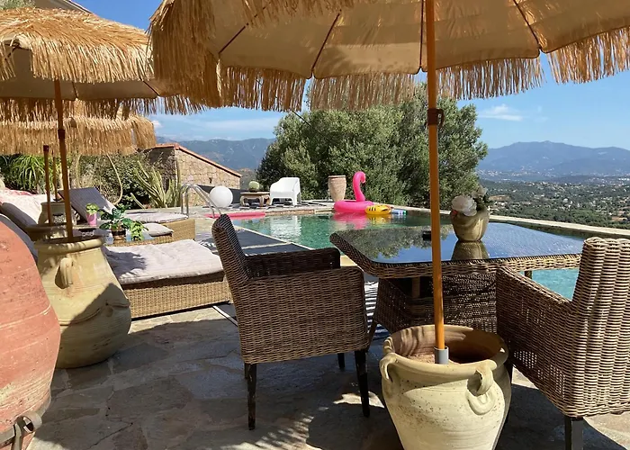 Paradisu Ajaccio * アピエット