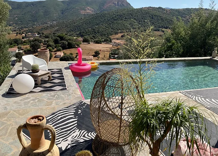 別荘 Paradisu Ajaccio *