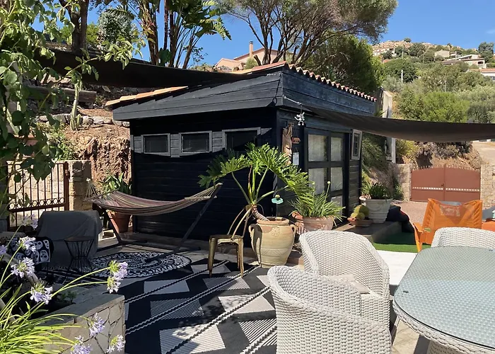 Paradisu Ajaccio 別荘 アピエット