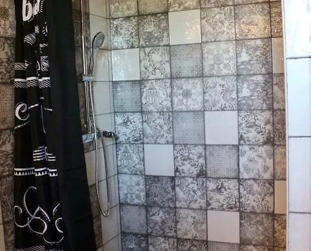 Paradisu Ajaccio * アピエット